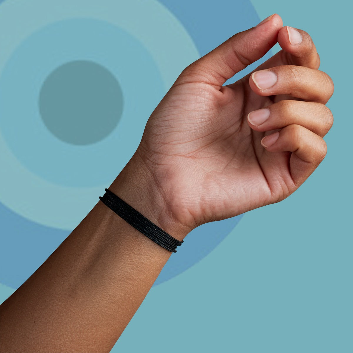 Paraayan Kaala Kudrishti Maarak Sootra | 10 Meter | Pack of 2 | Kaala Dhaga Nazar Suraksha Kavach Blessed with Mantras| Powerful Black Thread For Shielding Against Negative Energies